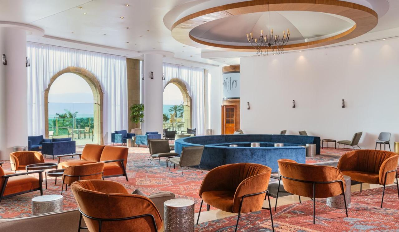 Daniel Dead Sea Hotel En Bokek Exterior foto The lobby of the hotel